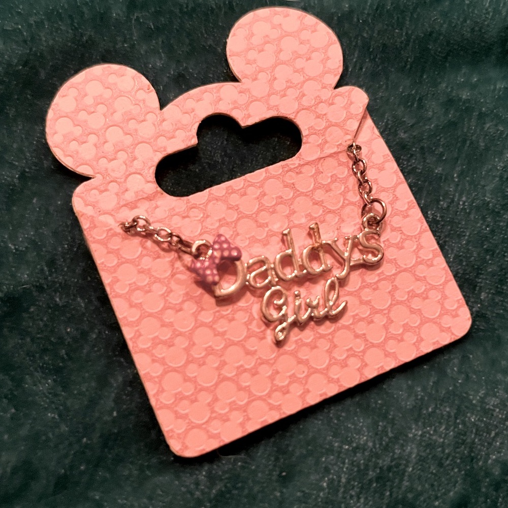 Disney Parks Authentic Original “daddy’s girl” Minnie Mouse bow child necklace